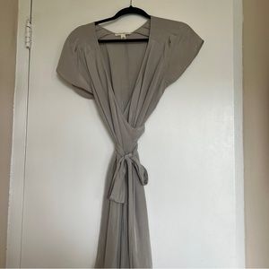 Banana Republic Grey Wrap Dress - Size 4